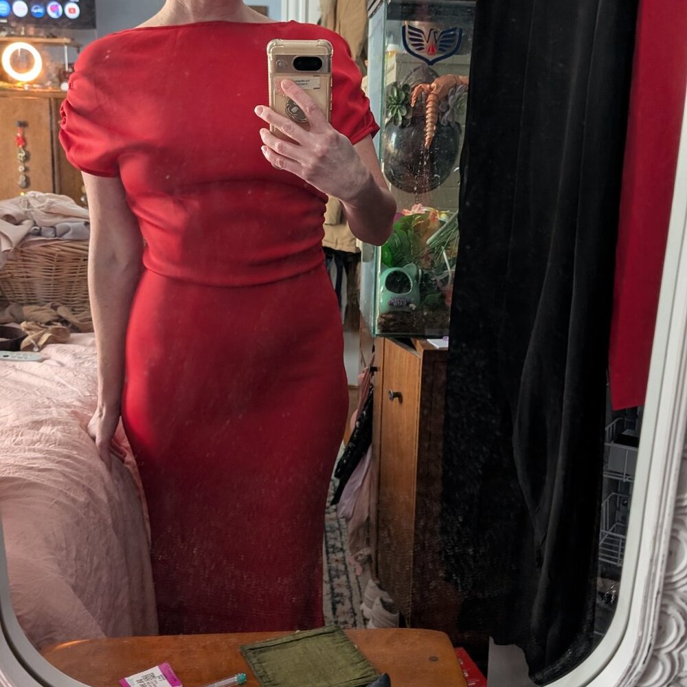 Asymmetrical Flattering Red Scuba Gown